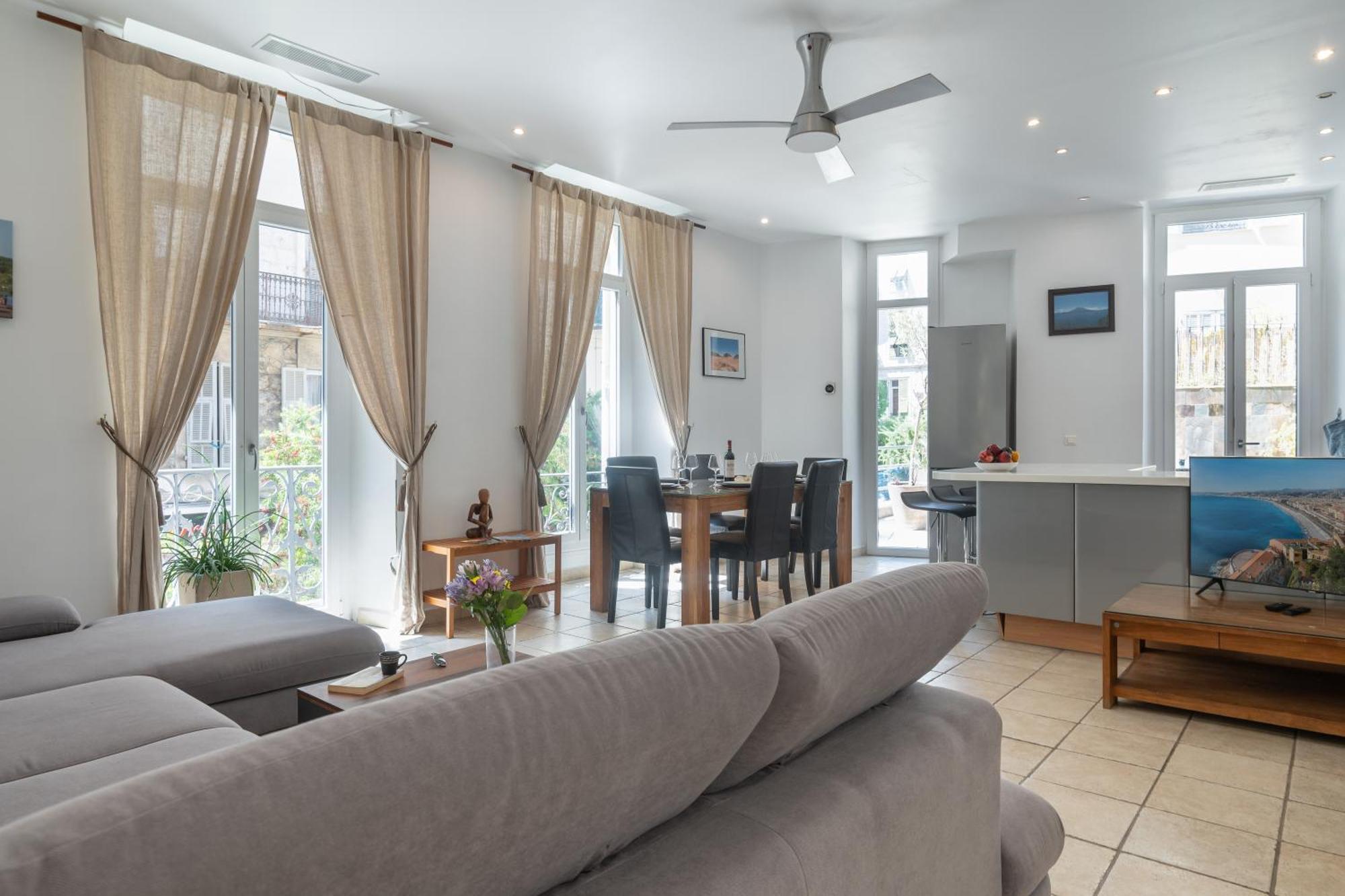 "Le Zen" By Enjoynice, Central Spacious Apartment With Airco, Beach At 10 Min Dış mekan fotoğraf