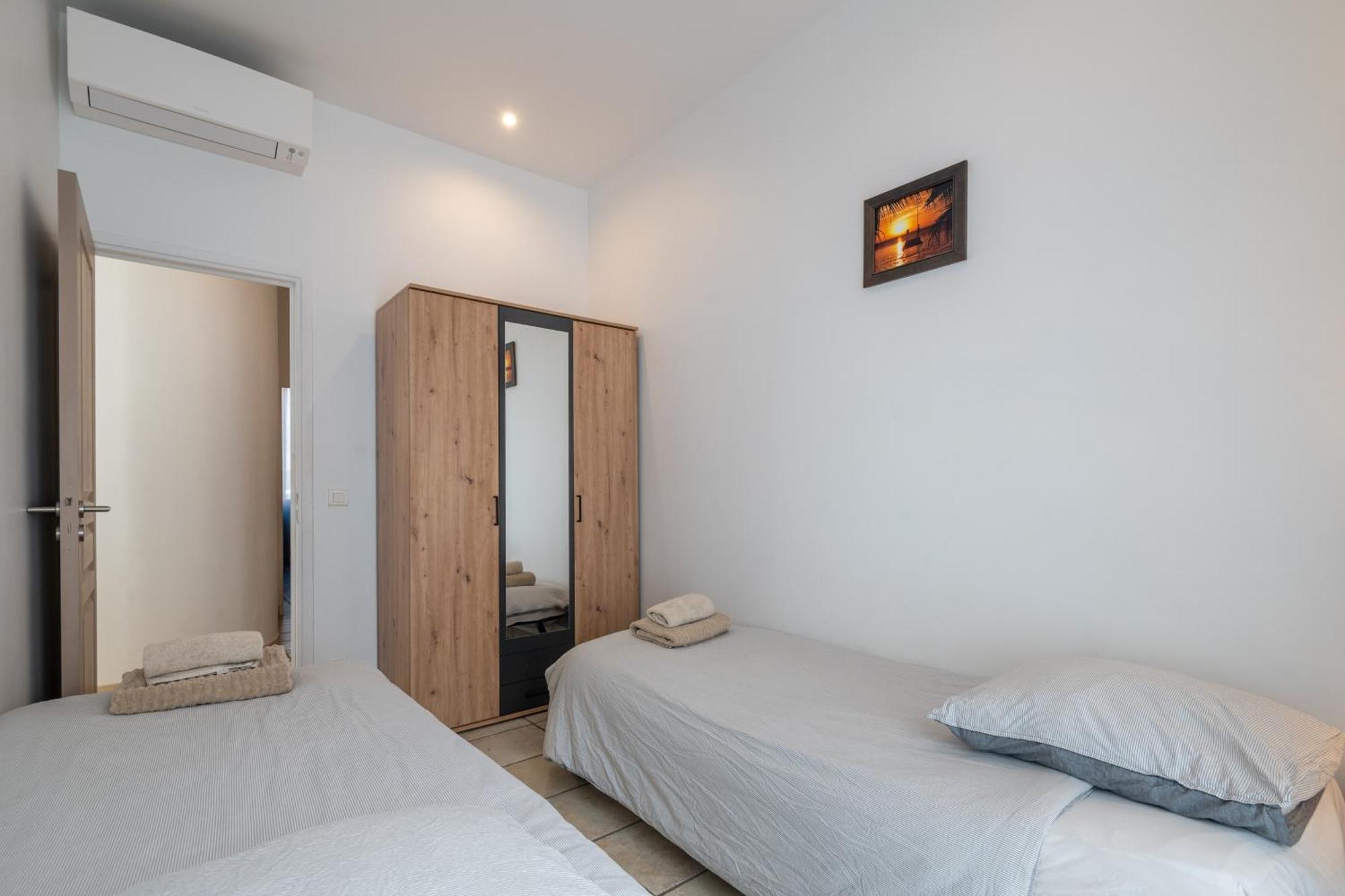 "Le Zen" By Enjoynice, Central Spacious Apartment With Airco, Beach At 10 Min Dış mekan fotoğraf